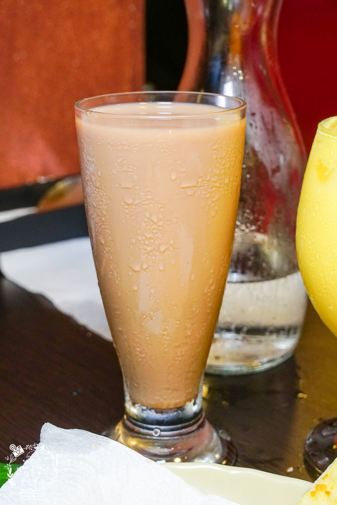 普佳印度料理餐廳|高雄印度人開的隱藏版道地印度料理餐廳!超濃郁的銷魂咖哩搭米飯或手工烤餅超美味!