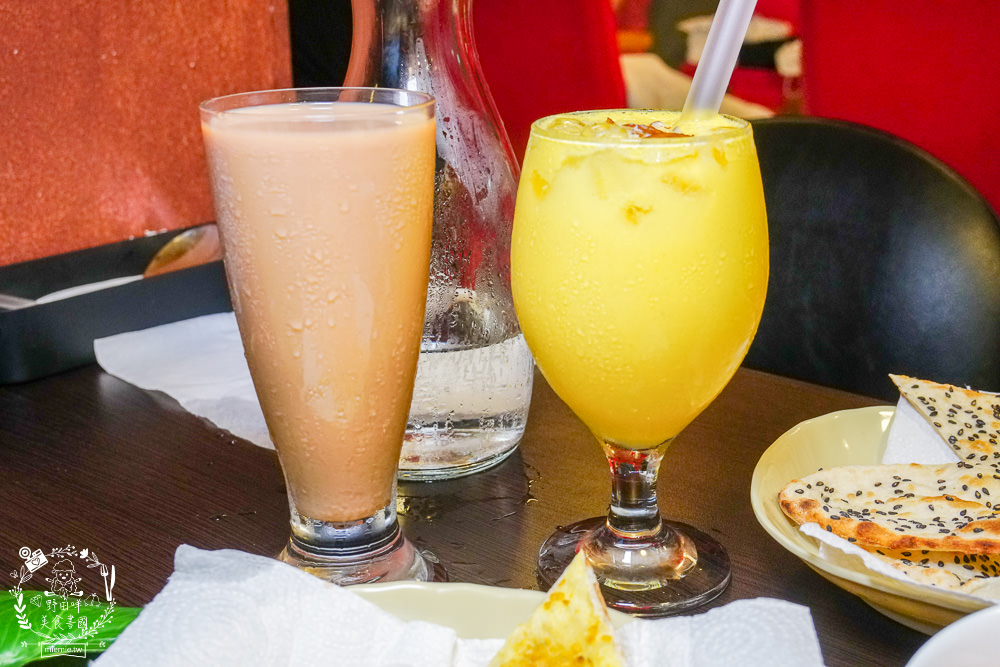 普佳印度料理餐廳|高雄印度人開的隱藏版道地印度料理餐廳!超濃郁的銷魂咖哩搭米飯或手工烤餅超美味!