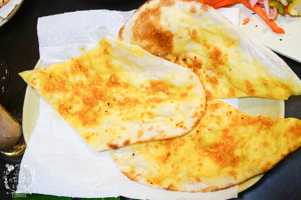 普佳印度料理餐廳|高雄印度人開的隱藏版道地印度料理餐廳!超濃郁的銷魂咖哩搭米飯或手工烤餅超美味!