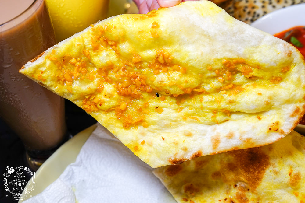 普佳印度料理餐廳|高雄印度人開的隱藏版道地印度料理餐廳!超濃郁的銷魂咖哩搭米飯或手工烤餅超美味!