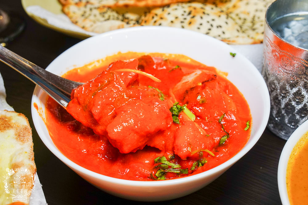 普佳印度料理餐廳|高雄印度人開的隱藏版道地印度料理餐廳!超濃郁的銷魂咖哩搭米飯或手工烤餅超美味!