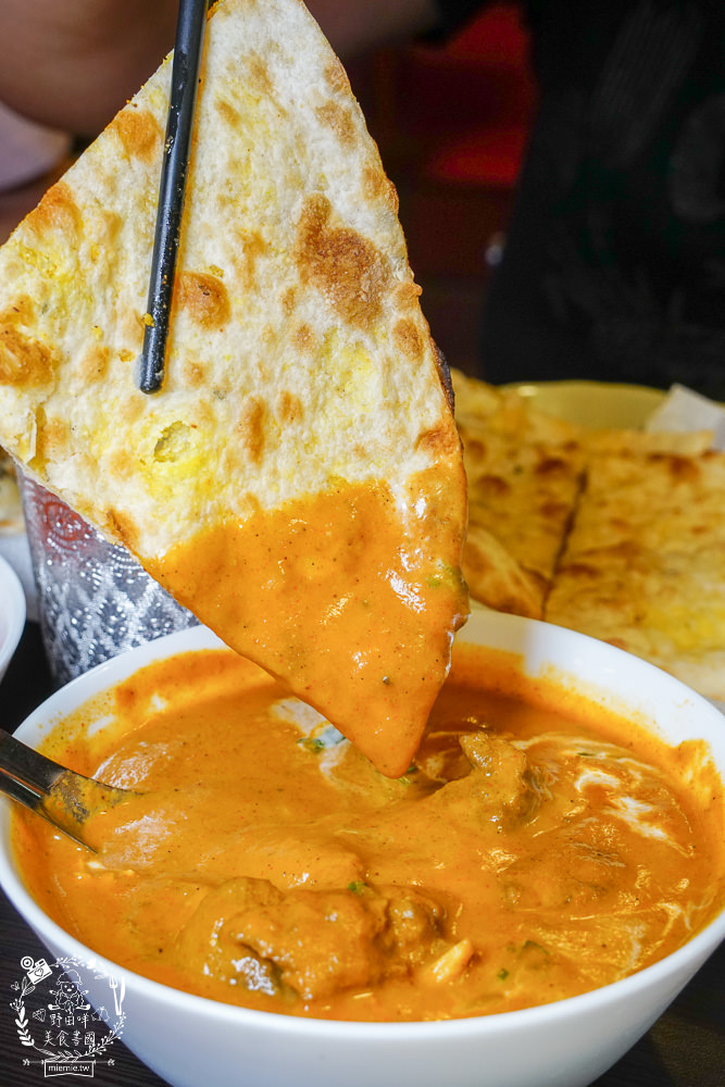 普佳印度料理餐廳|高雄印度人開的隱藏版道地印度料理餐廳!超濃郁的銷魂咖哩搭米飯或手工烤餅超美味!