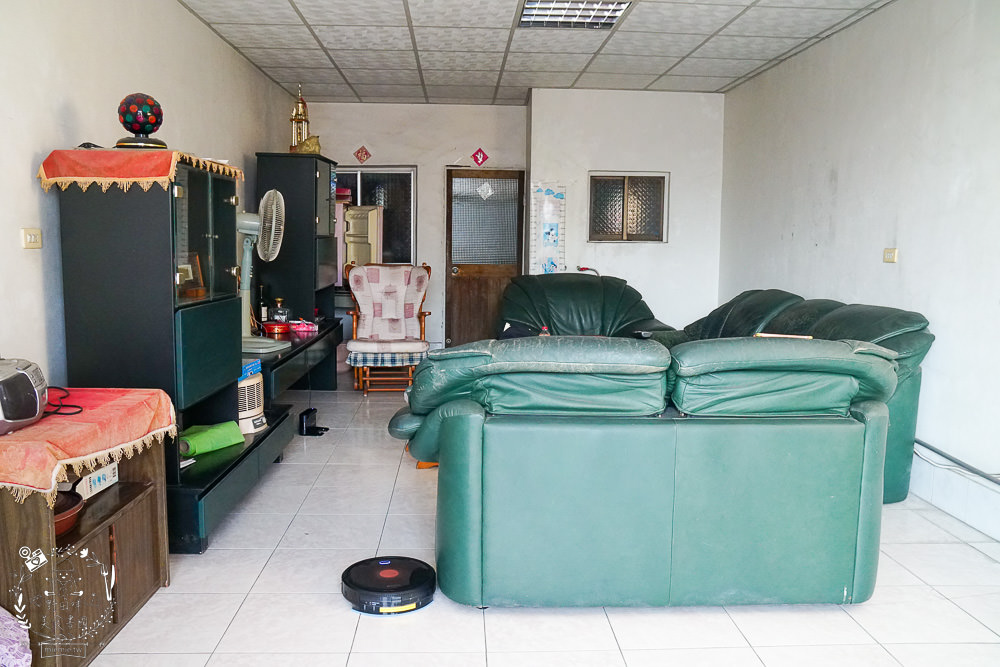 SANSUI山水 智能掃地機器人開箱!支援google音箱聲控超方便!陀螺儀路徑導航清掃超智能!獨立集塵盒跟水箱