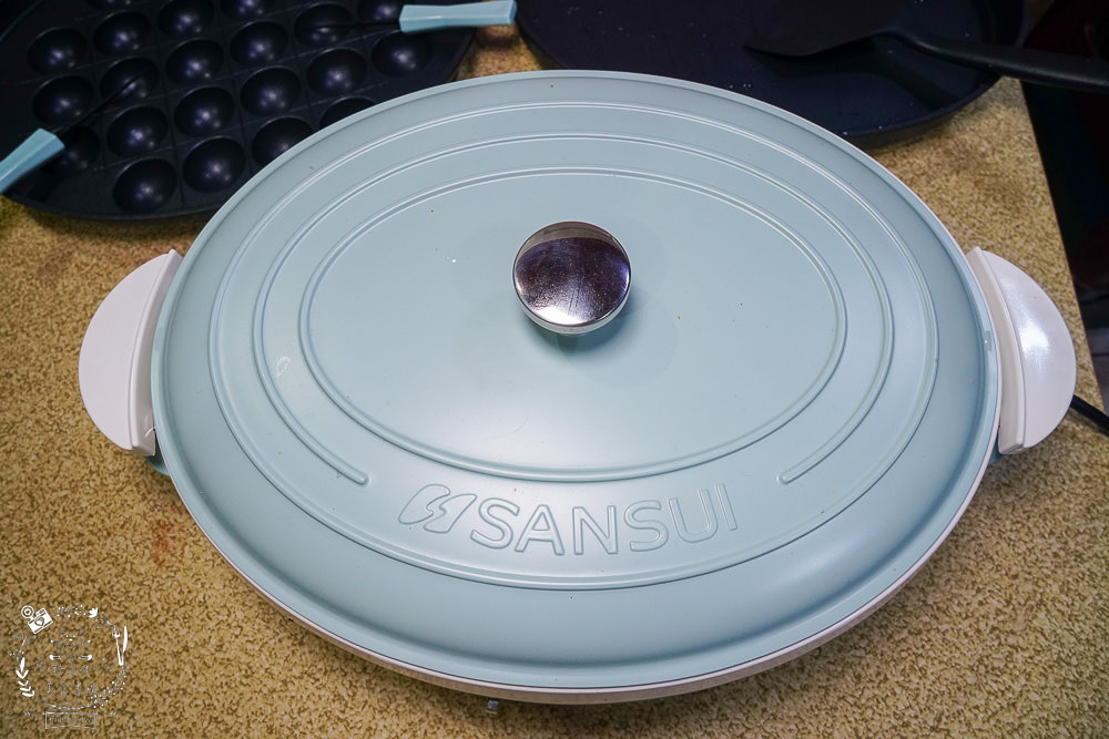 SANSUI 山水多功能電烤盤開箱!SGS檢驗合格的陶瓷塗層深鍋+烤盤+章魚燒烤盤|盤面大容量深|U型管導熱快 - 第5張圖 SANSUI 山水多功能電烤盤開箱!SGS檢驗合格的陶瓷塗層深鍋+烤盤+章魚燒烤盤|盤面大容量深|U型管導熱快