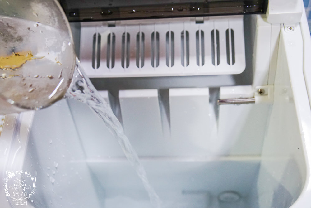 [開箱]SANSUI 山水 微電腦全自動製冰機|9分鐘快速製冰機|一鍵自動清洗很方便|露營製冰機還有大小冰塊選擇!