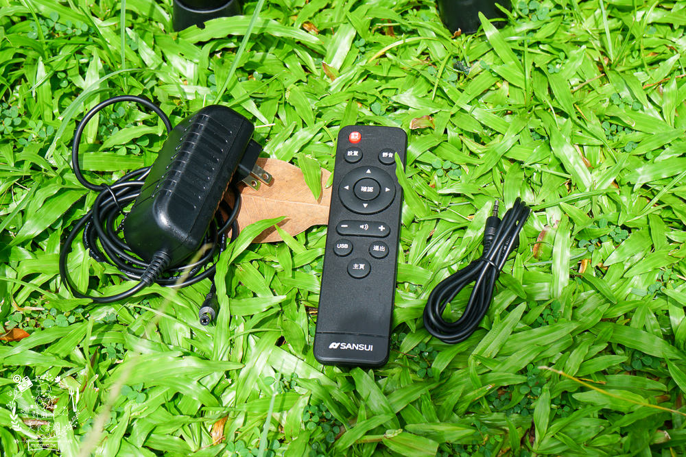 SANSUI 山水 行動KTV(SKTV-T888)開箱!15吋觸控螢幕高畫質|支援WIFI上網跟APP點歌下載|拉桿設計帶出門超方便