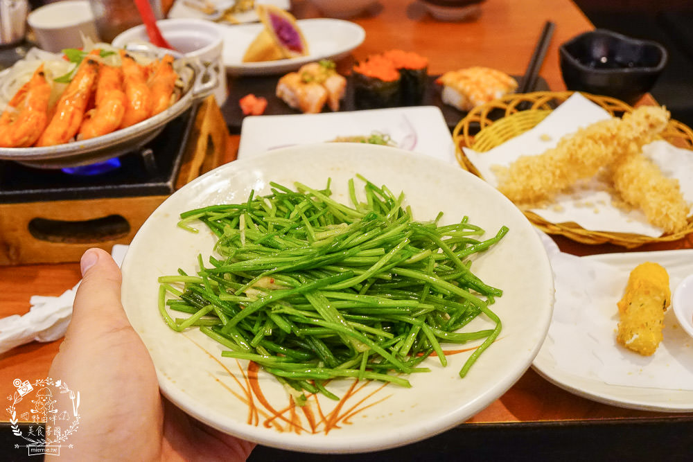 高雄日本料理吃到飽[SOTO日本家庭料理]多種生魚片握壽司等75種超人氣日式料理吃到飽!