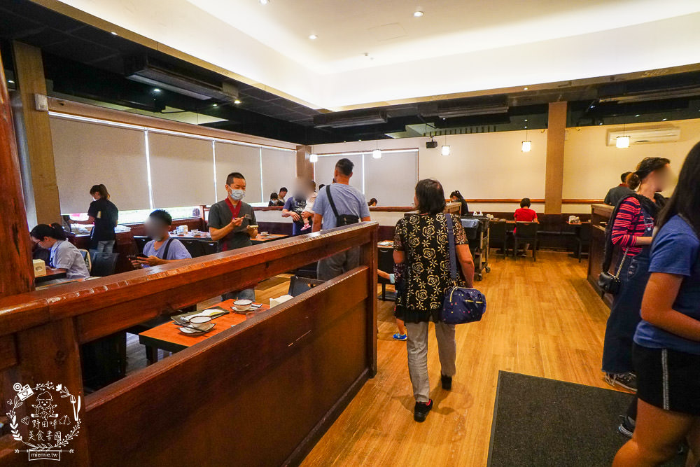 高雄日本料理吃到飽[SOTO日本家庭料理]多種生魚片握壽司等75種超人氣日式料理吃到飽!