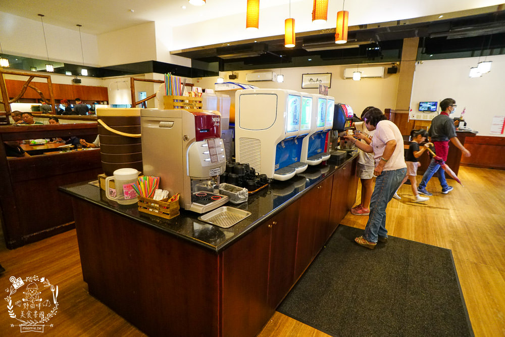高雄日本料理吃到飽[SOTO日本家庭料理]多種生魚片握壽司等75種超人氣日式料理吃到飽!