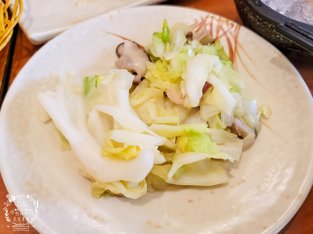 高雄日本料理吃到飽[SOTO日本家庭料理]多種生魚片握壽司等75種超人氣日式料理吃到飽!