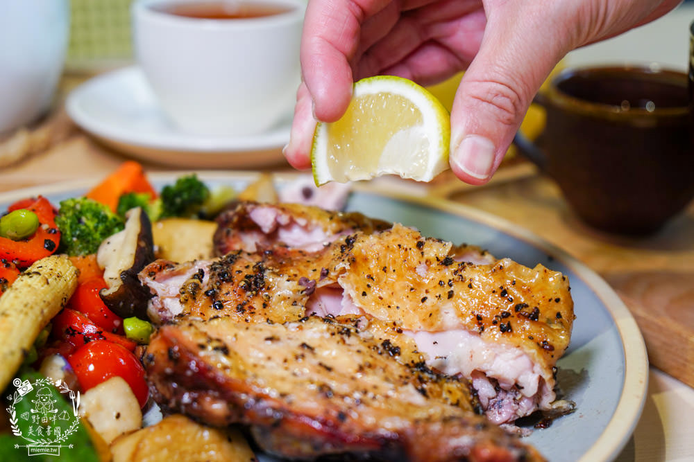 鳳山咖啡廳推薦[STORY 故事咖啡館]隱藏在巷弄的義法料理咖啡廳?愜意療癒的甜點下午茶!