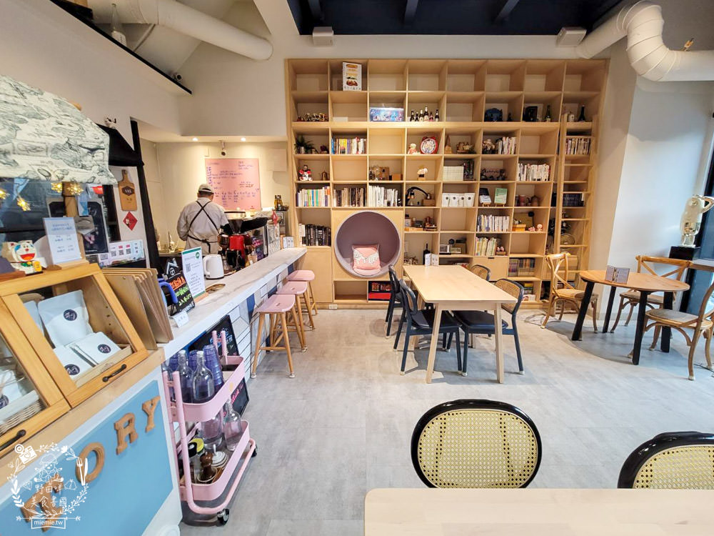 鳳山咖啡廳推薦[STORY 故事咖啡館]隱藏在巷弄的義法料理咖啡廳?愜意療癒的甜點下午茶!