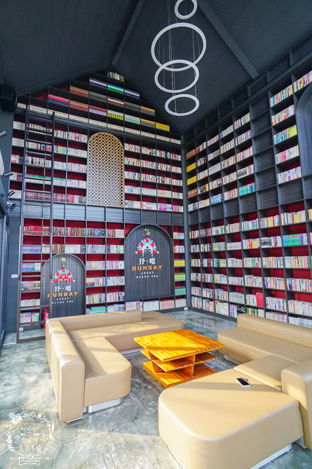 高雄[抒嗜人文茶飲SUNSAY]鳳山超浪漫露天咖啡廳!到了夜晚還會閃閃發光~