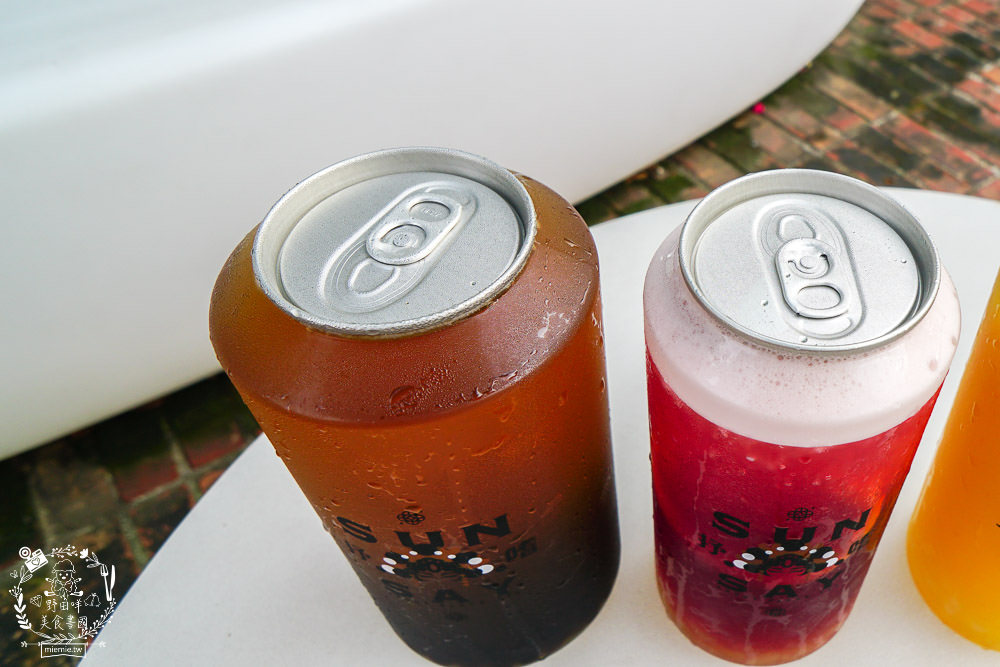 高雄[抒嗜人文茶飲SUNSAY]鳳山超浪漫露天咖啡廳!到了夜晚還會閃閃發光~