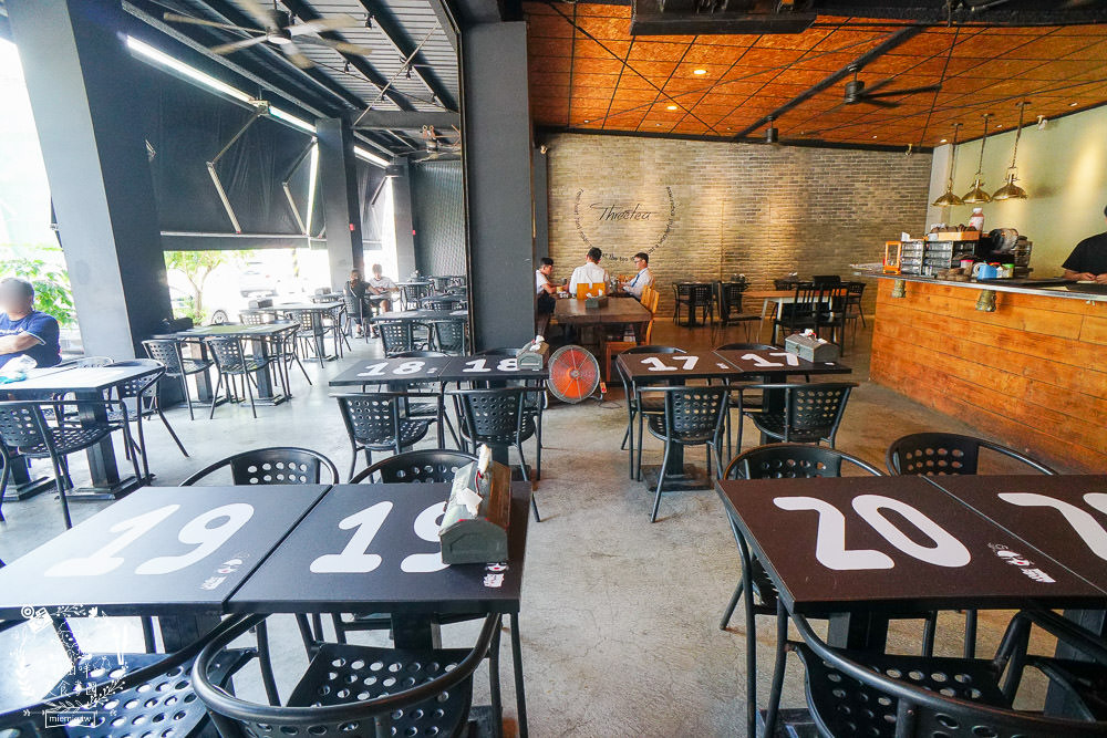 高雄[三茶手作飲品文山店]超誇張!每逢夜晚人多到像隔天不用上班?鮮奶珍珠分量多到吸不完?