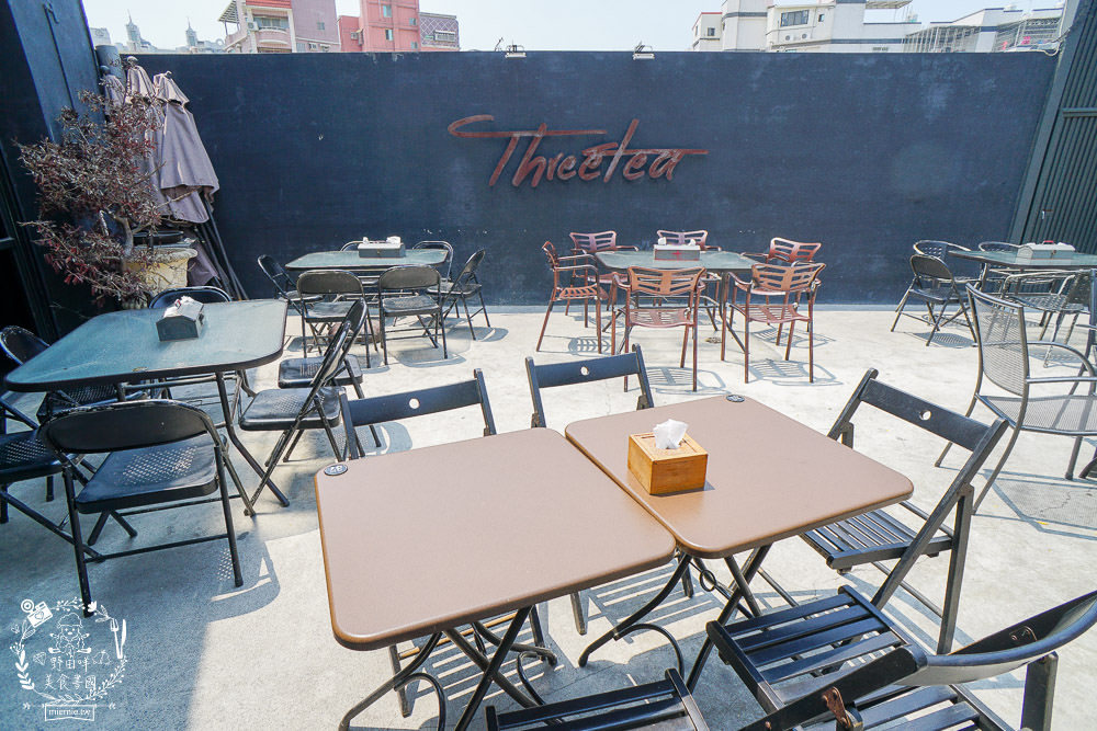 高雄[三茶手作飲品文山店]超誇張!每逢夜晚人多到像隔天不用上班?鮮奶珍珠分量多到吸不完?