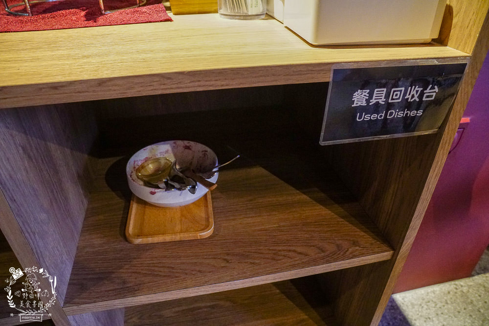 To Be Smoothie綠果昔、沙拉、輕食餐廳|文山特區超夢幻網美餐廳!浪漫粉色系沙拉輕食店！