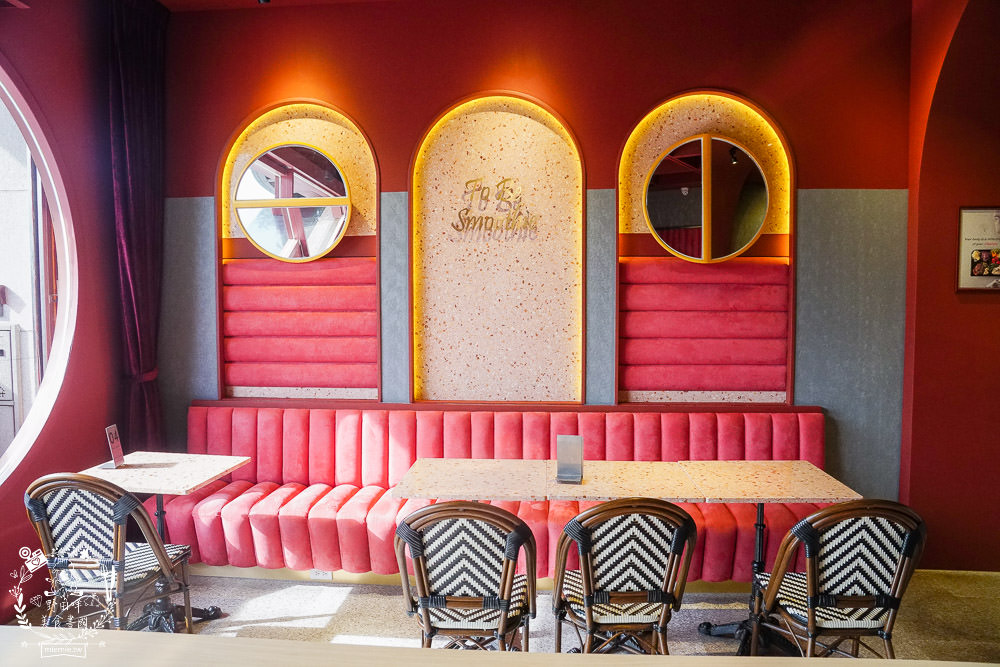 To Be Smoothie綠果昔、沙拉、輕食餐廳|文山特區超夢幻網美餐廳!浪漫粉色系沙拉輕食店！