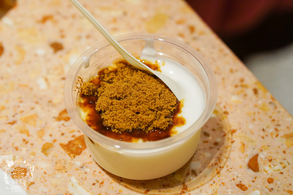 To Be Smoothie綠果昔、沙拉、輕食餐廳|文山特區超夢幻網美餐廳!浪漫粉色系沙拉輕食店！