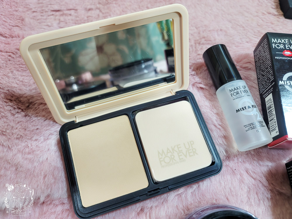 夏天超持妝的Make up for ever彩妝開箱!HD SKIN 粉無痕柔霧空氣粉餅+超進化無瑕微晶蜜粉+無極限持久定妝噴霧開箱