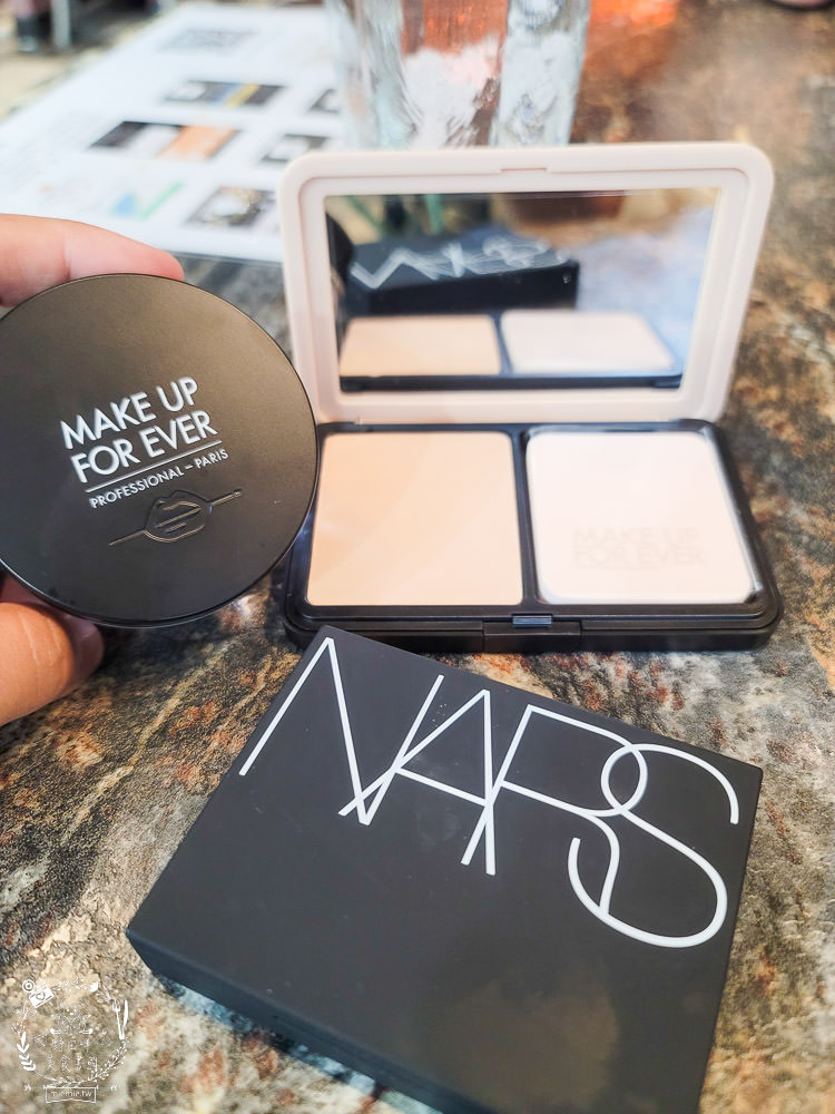 夏天超持妝的Make up for ever彩妝開箱!HD SKIN 粉無痕柔霧空氣粉餅+超進化無瑕微晶蜜粉+無極限持久定妝噴霧開箱