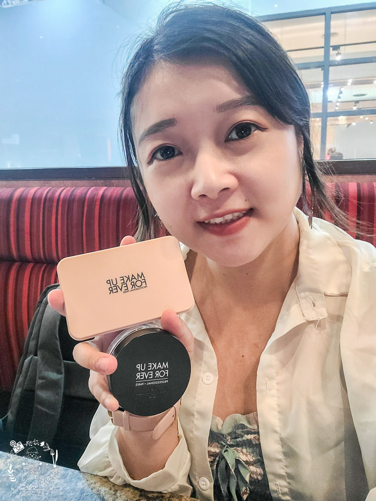 夏天超持妝的Make up for ever彩妝開箱!HD SKIN 粉無痕柔霧空氣粉餅+超進化無瑕微晶蜜粉+無極限持久定妝噴霧開箱