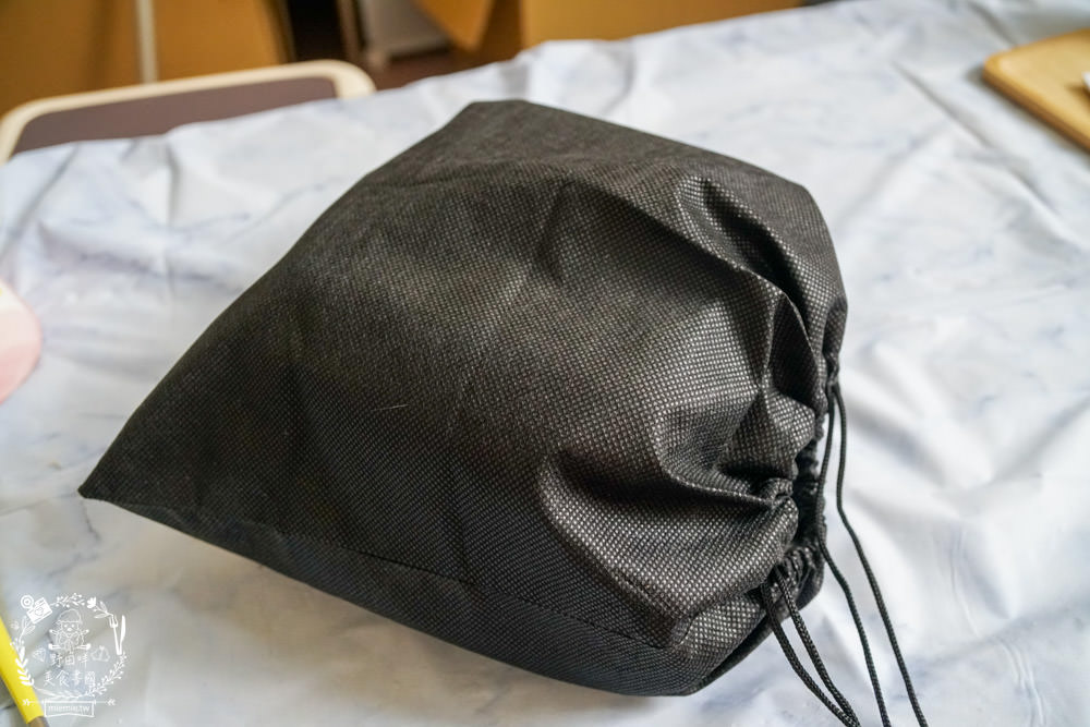 山崎生活美學單享鍋|收納超方便的單人鍋|不沾塗層煮麵煎魚都方便|溫度過高自動斷電安全裝置