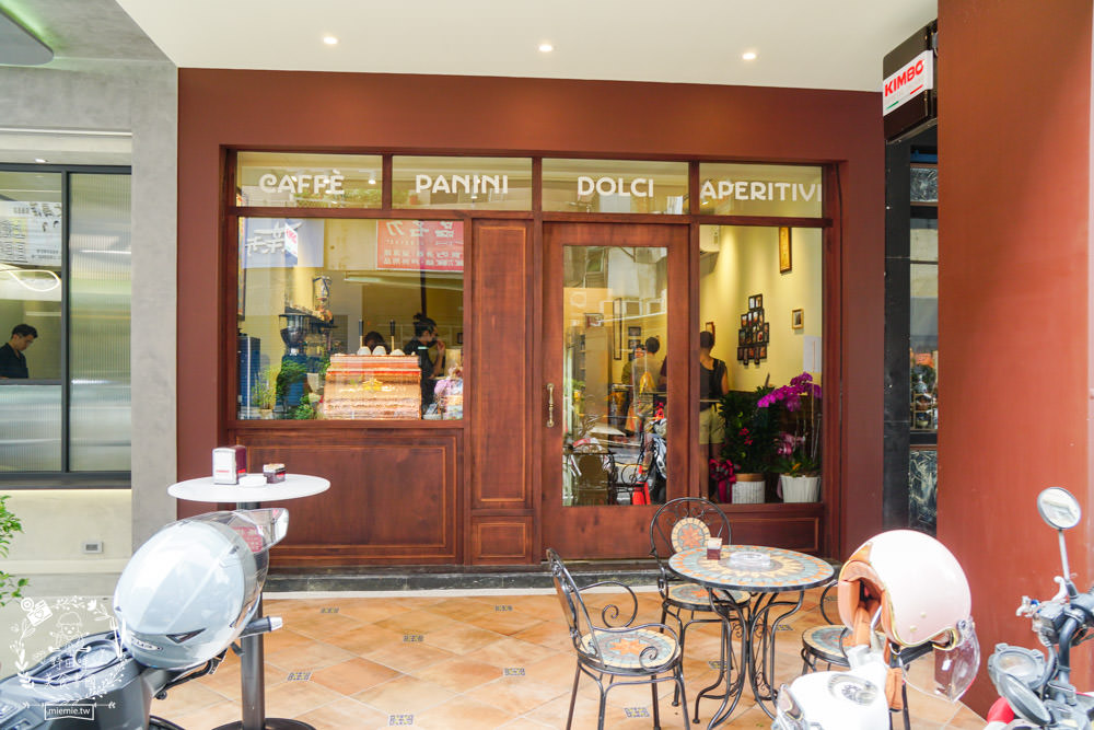 巴索托咖啡館 Bassotto Caffe 高雄可頌咖啡廳 1